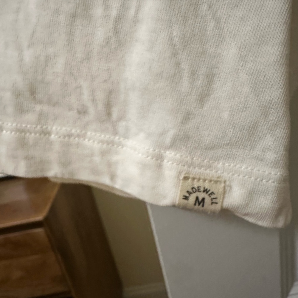Madewell Men’s | Allday Tee in Cream | Medium - Picture 4 of 7